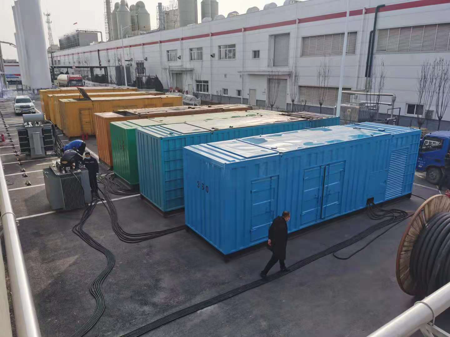 瓯海发电机出租-两相发电机与三相发电机有何区别?