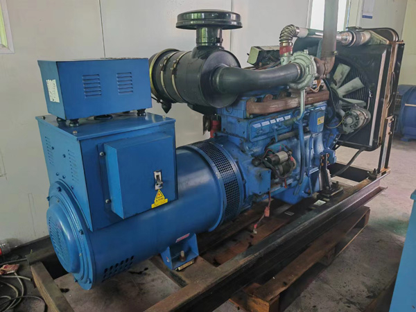 瓯海100kW柴油发电机组使用多级机油有哪些优缺点？